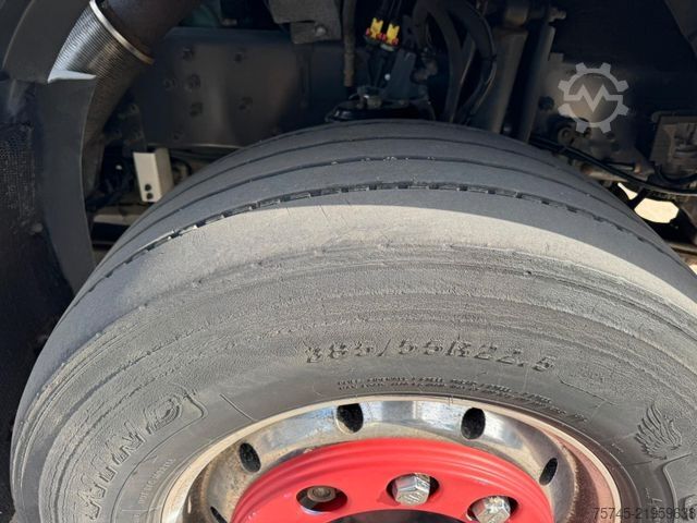 Standard dragbil VOLVO FH 460 * STANDKLIMA * GLOBETROTTER *