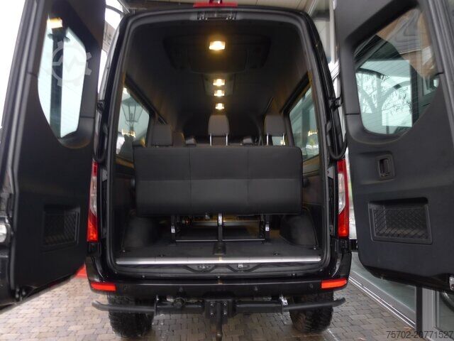 High top van Mercedes-Benz 419 Sprinter Tourer IGLHAUT ALLRAD 9-Sitzer