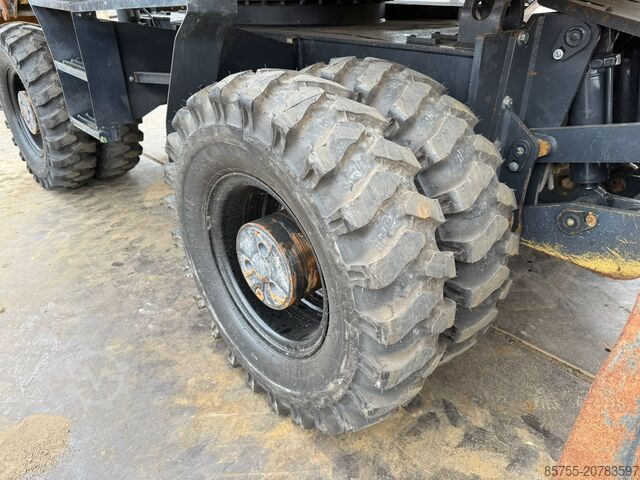 Mobiele graafmachine Komatsu PW180-11