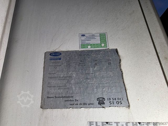 Reefer semitrailer SCHMITZ CARGOBULL City Tiefkühler, 2. Achs drehbar, 3 to Ladebordw