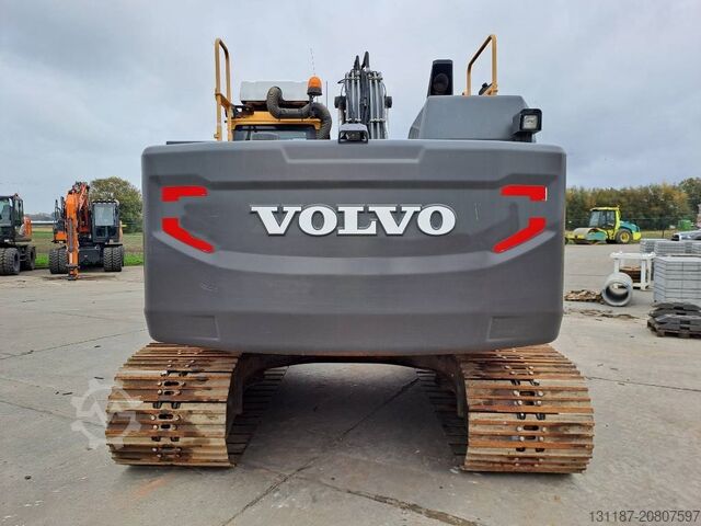 ερπυστριοφόρος εκσκαφέας Volvo EC 220 EL (New Undercarriage)