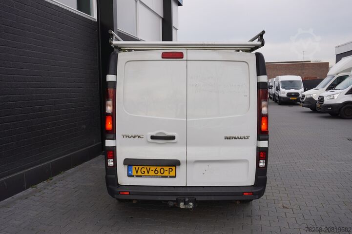 Furgone Renault Trafic 2.0 dCi 120PK - EURO 6 - Airco - Navi - ...