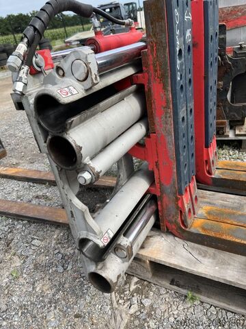 Multi-pallet handler 2/1 profile type Durwen DPK34C-SP