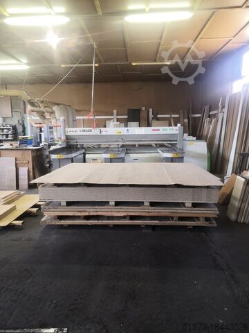 Panelová pila BIESSE Selco EB75