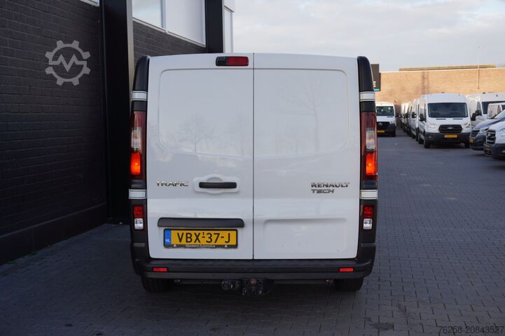 Delivery van Renault Trafic 1.6 dCi 120PK L2 EURO 6 - Airco - Navi -...