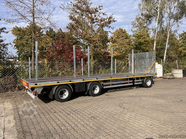 Open aanhangwagen Möslein T 3 Plato 10,5 m  3 Achs Jumbo- Plato- Anhänger 10,50 m, Mega