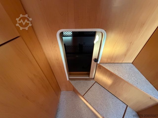 Integrated camper HYMER/ERIBA B C504