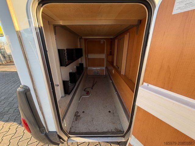 Integrated camper HYMER/ERIBA B C504