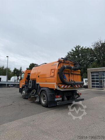 Barredora de calzadas Bucher - GMeiner - Giletta V65h MaxPowa Atego 1324