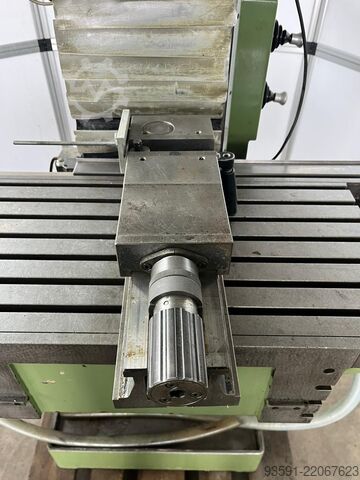 Mașină de frezat Hermle UWF 700