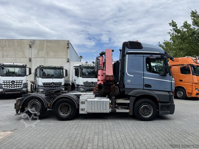 Τυπική μονάδα τράκτορα Mercedes-Benz Actros 2548 LS 6X2 Kran HMF 3220 bis 16 Meter
