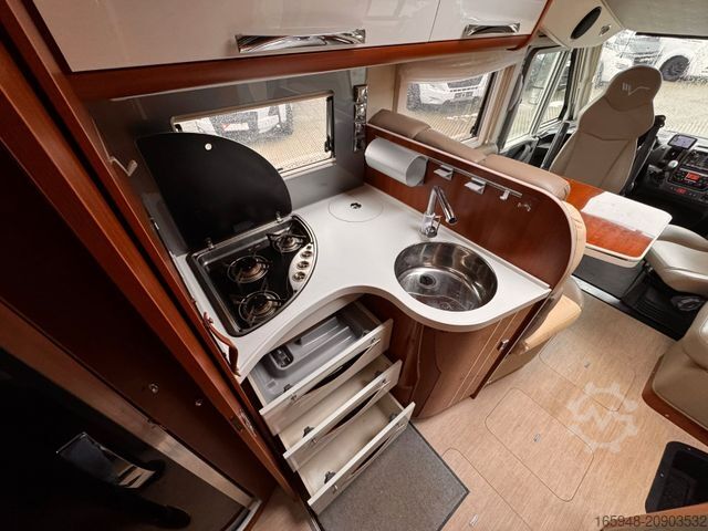 Integreret autocamper MOBILVETTA K-Yacht 85 Tekno Line ** Automatik*Solar**