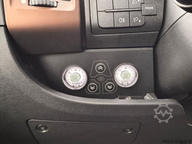 Integreret autocamper MOBILVETTA K-Yacht 85 Tekno Line ** Automatik*Solar**