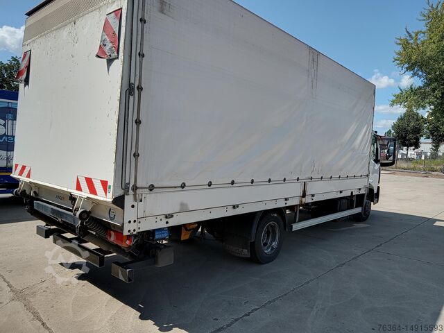 Vrachtwagen met bakwagen Renault D Tail Lift 177 PS