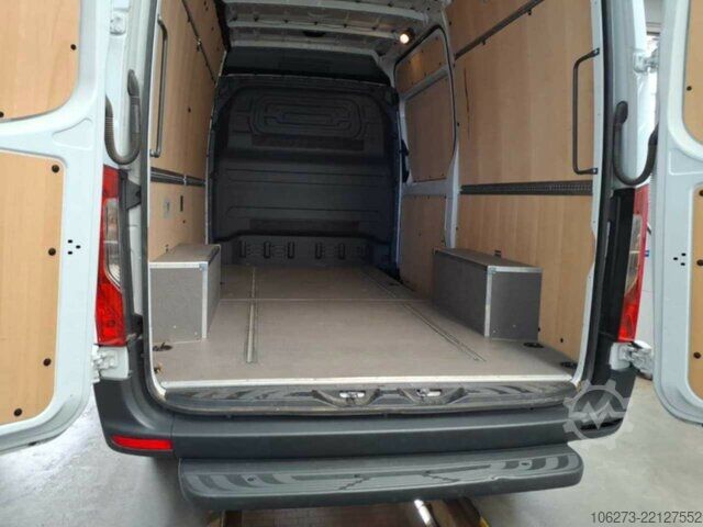Furgon Mercedes-Benz Sprinter 317 CDI,L2H2,Automatik,Kamera,Navi