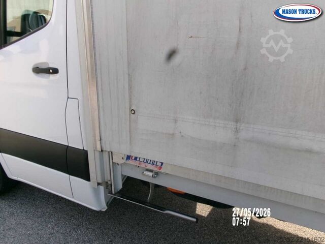 Ponyvával szerelt furgon Mercedes-Benz Sprinter 316 CDI