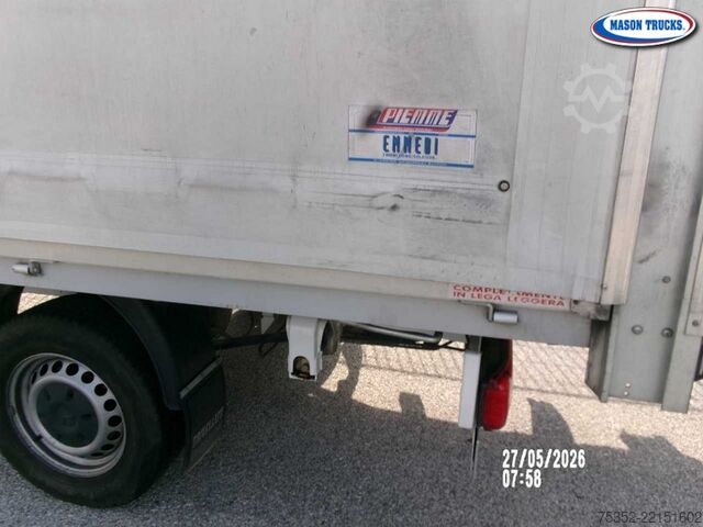 Ponyvával szerelt furgon Mercedes-Benz Sprinter 316 CDI
