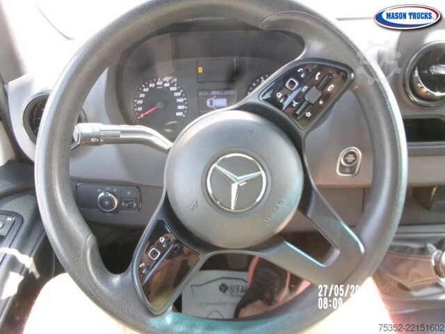Ponyvával szerelt furgon Mercedes-Benz Sprinter 316 CDI