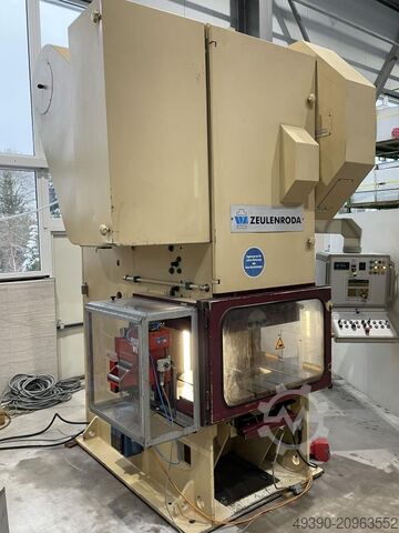 Egyoszlopos excenterprés hengeres adagolóval MABU, lyukasztóautomata, excenteres lyukasztógép RASTER ZEULENRODA PDA 100