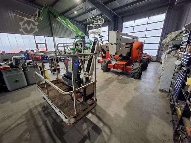 Plataforma de trabalho telescópica articulada JLG 450AJ SII