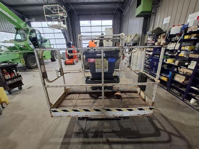 Plataforma de trabalho telescópica articulada JLG 450AJ SII