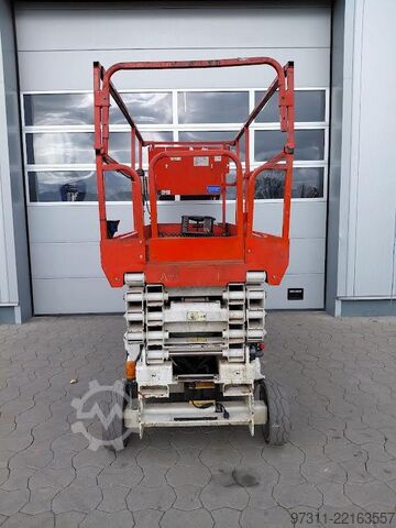 Elevador de tesoura JLG 2646ES