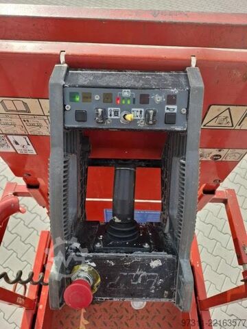 Elevador de tesoura JLG 2632ES