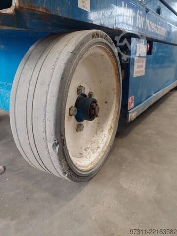 Elevador de tesoura SkyJack SJIII 3226