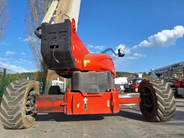 Plataforma de trabalho telescópica articulada JLG 1250AJP