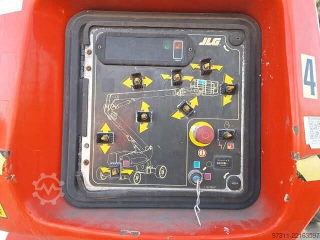 Plataforma de trabalho telescópica articulada JLG 1250AJP