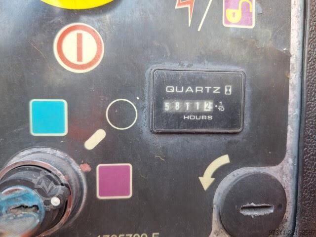 Plataforma de trabalho telescópica articulada JLG 1250AJP