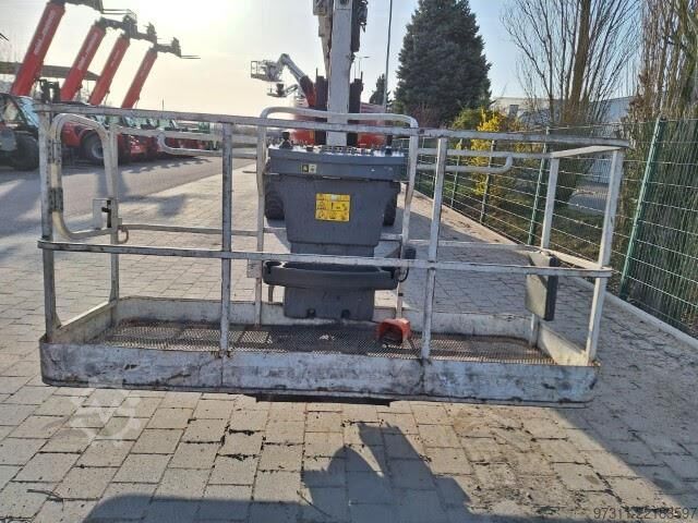 Plataforma de trabalho telescópica articulada JLG 1250AJP