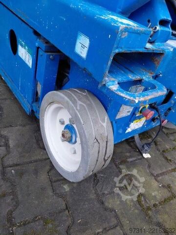 Elevador de tesoura SkyJack SJIII 3219