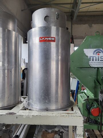 Silos à matériaux, 4 pièces, pour 800 EUR Lanco Materialsilos