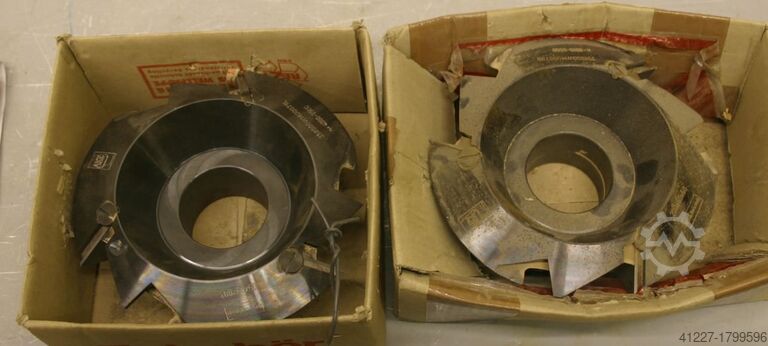 Fraiseuse à bois, 2 pièces AkE 358000WMU0079L