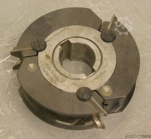 Fraiseuse à bois, 1 pièce AkE 15280/692