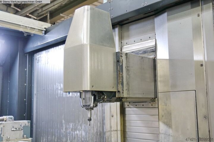 Reizende kolom freesmachine DECKEL MAHO DMF 260 New Design