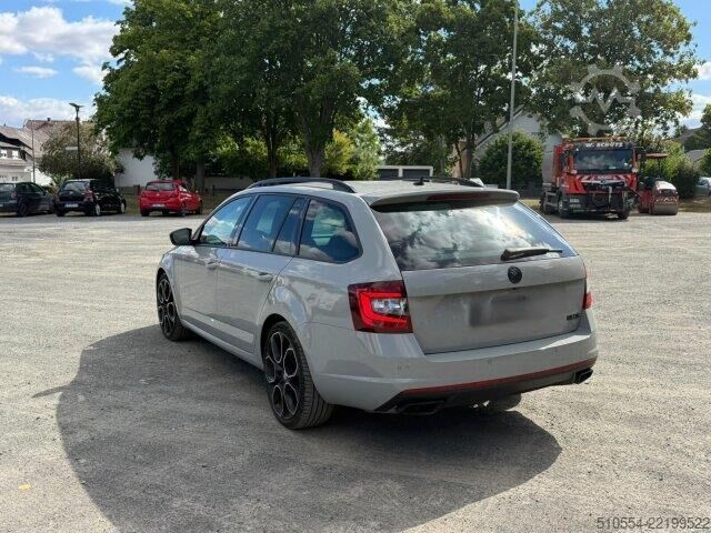 SKODA OCTAVIA RS / 4x4 / NAVI SKODA OCTAVIA RS / 4x4 / NAVI
