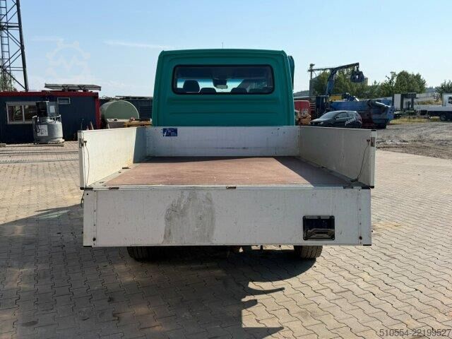 Platform aanhanger Mercedes-Benz Sprinter 216 CDI Pritsche / DoKa / Blatt/Luft
