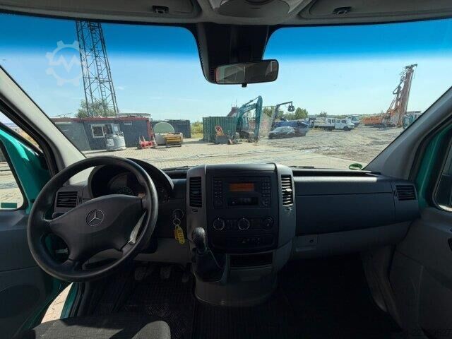 Platform aanhanger Mercedes-Benz Sprinter 216 CDI Pritsche / DoKa / Blatt/Luft