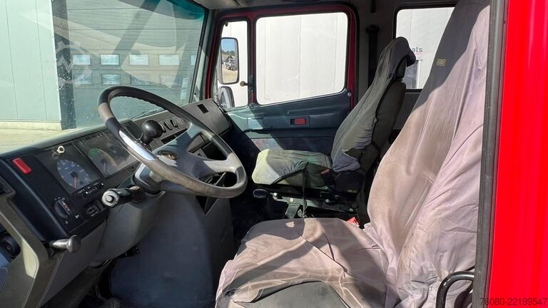 Platte bak Mercedes-Benz Vario 614 (BELGIAN TRUCK / CAMION BELGE / LAMES...