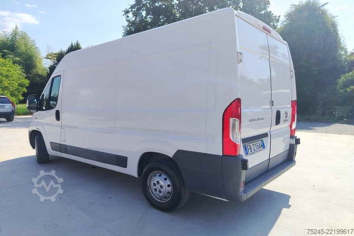 Furgão de painéis FIAT 2.0 MJT 115 CV PMTM