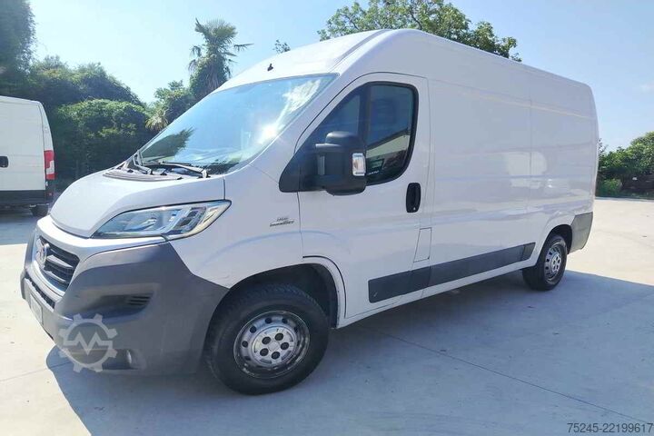Furgão de painéis FIAT 2.0 MJT 115 CV PMTM