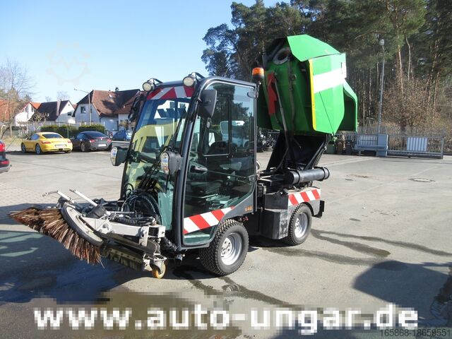 Spazzatrice Holder X40 / X45 Baujahr 2017 Knicklenkung Kehr