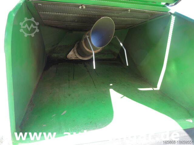 Spazzatrice Holder X40 / X45 Baujahr 2017 Knicklenkung Kehr