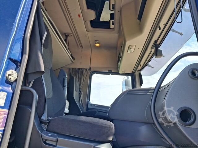 Kayar branda DAF XF 440 Euro 6A * 6x2 * 2 x Bed * Airco *