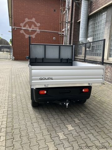 Camion à plate-forme Goupil G6