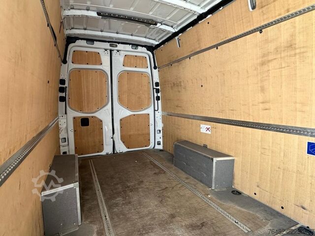 Furgoneta de caja alta MERCEDES-BENZ Sprinter 317 CDI KA/PRO/MAXI/L3H2/4325/AUTOMATIK