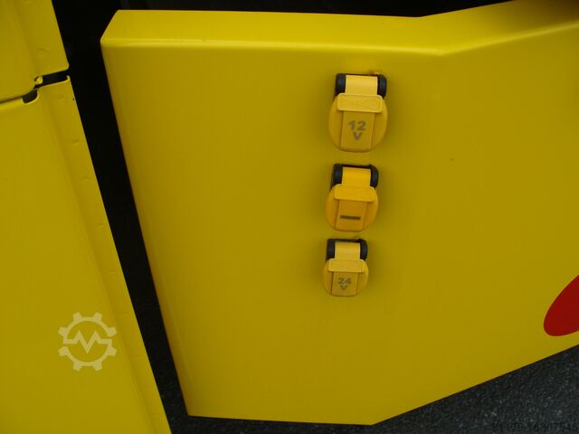 Vontató teherautó MAN TGL 10.220 BL DOPPELKABINE