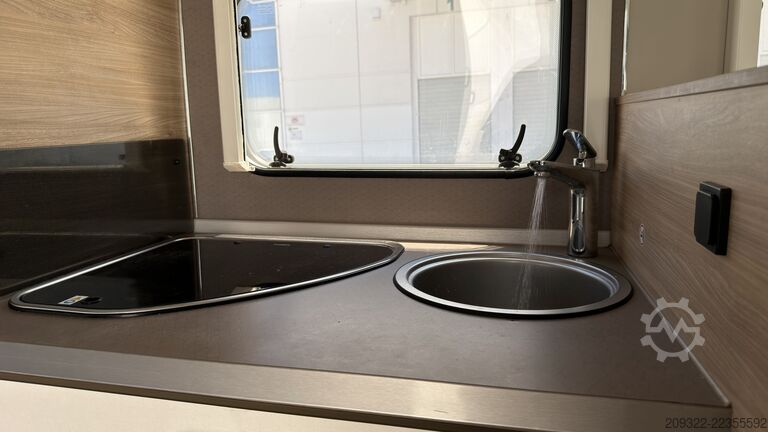 Camper semintegrato Fiat Ducato Weinsberg Carasuite 2024 | Cambio automatico | 5 posti letto